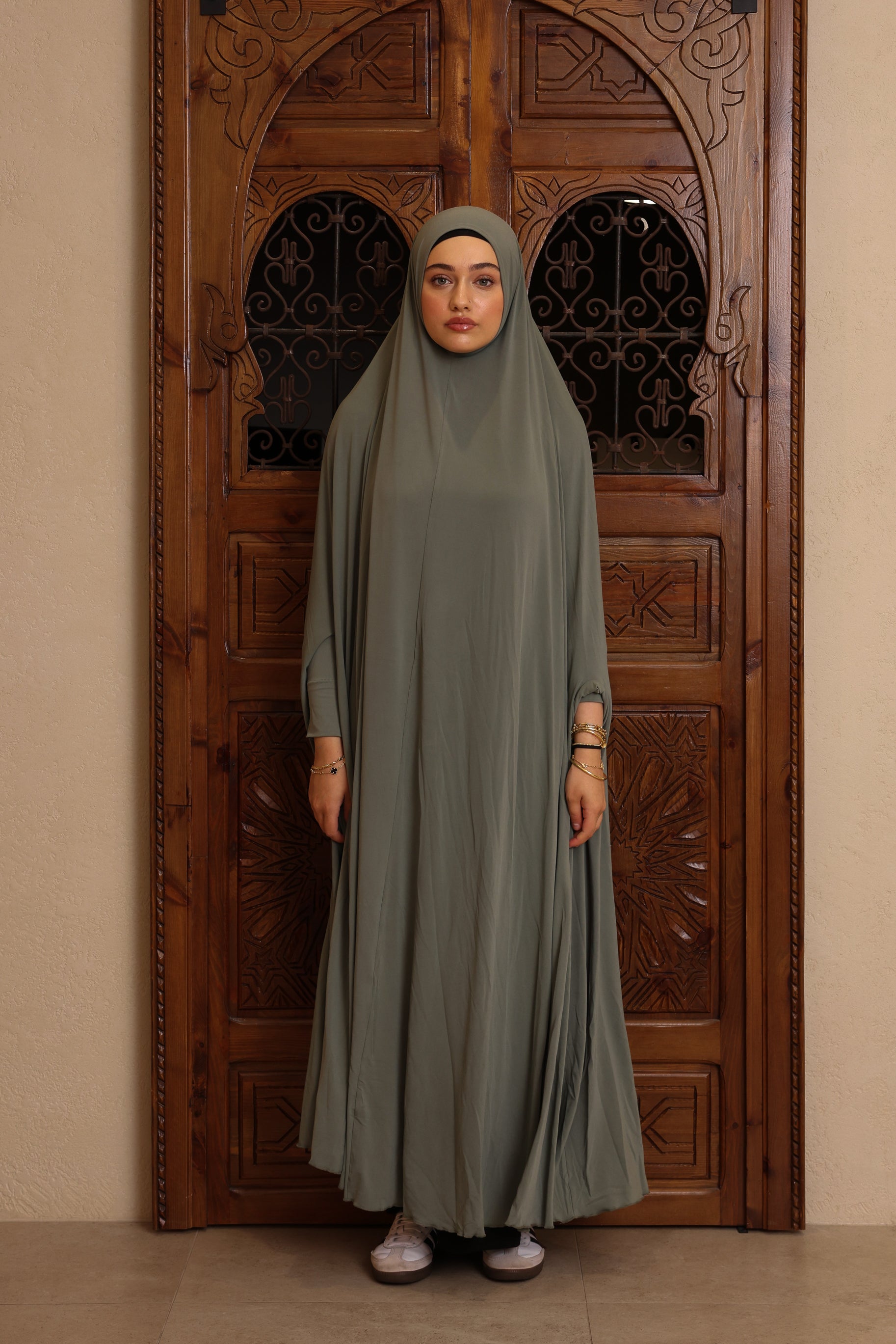 Women's XL Sleeved Jilbab - Agave Green