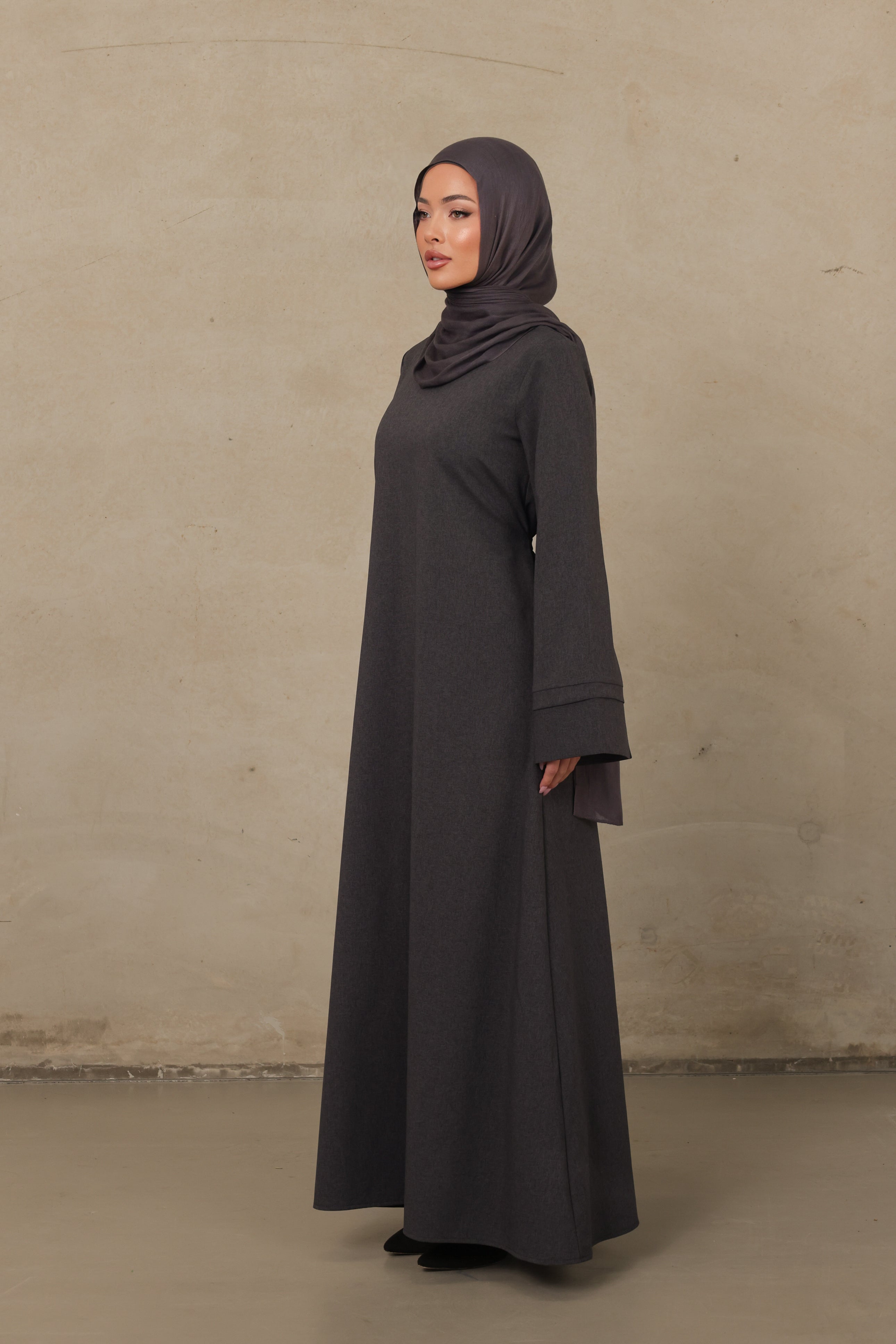 Alba Abaya - Charcoal