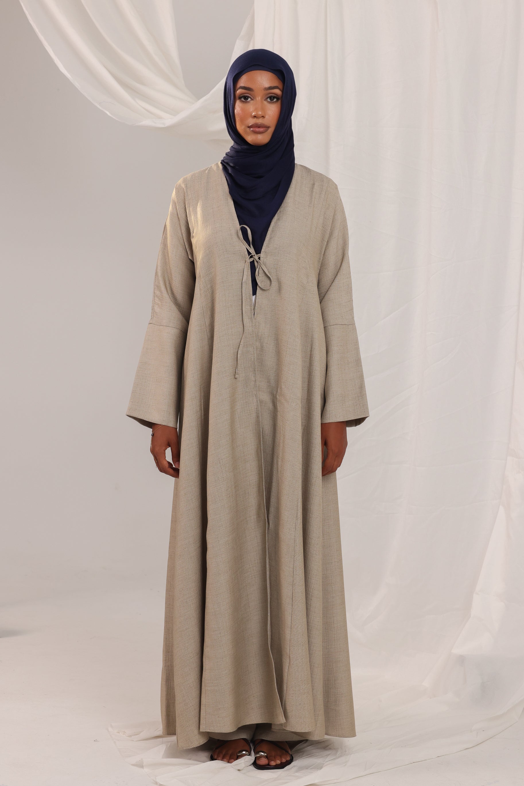 Yara Crinkle Tie Up Abaya - Nutmeg