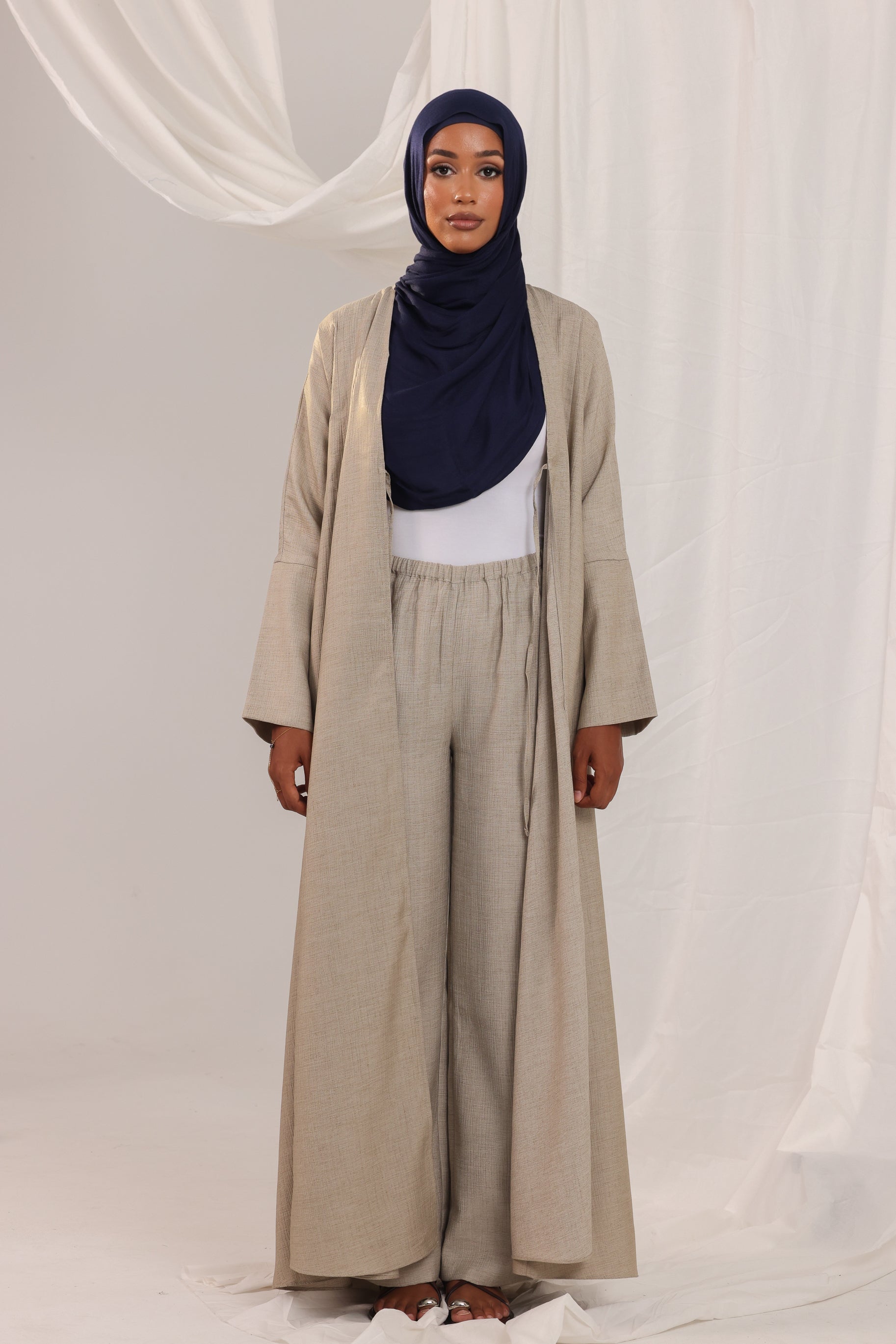 Yara Crinkle Tie Up Abaya - Nutmeg