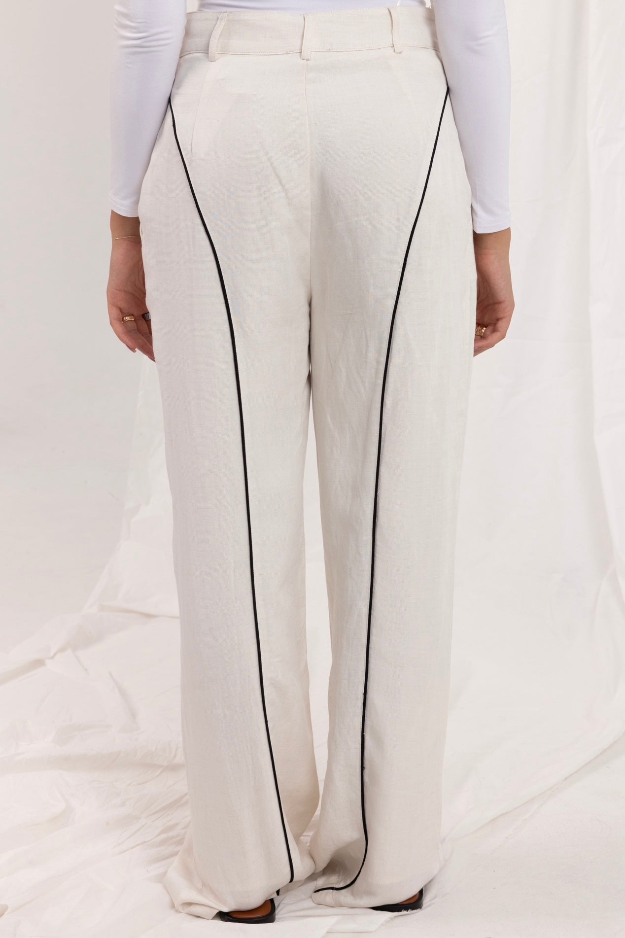 Taliyah Contrast Linen Pants - Natural