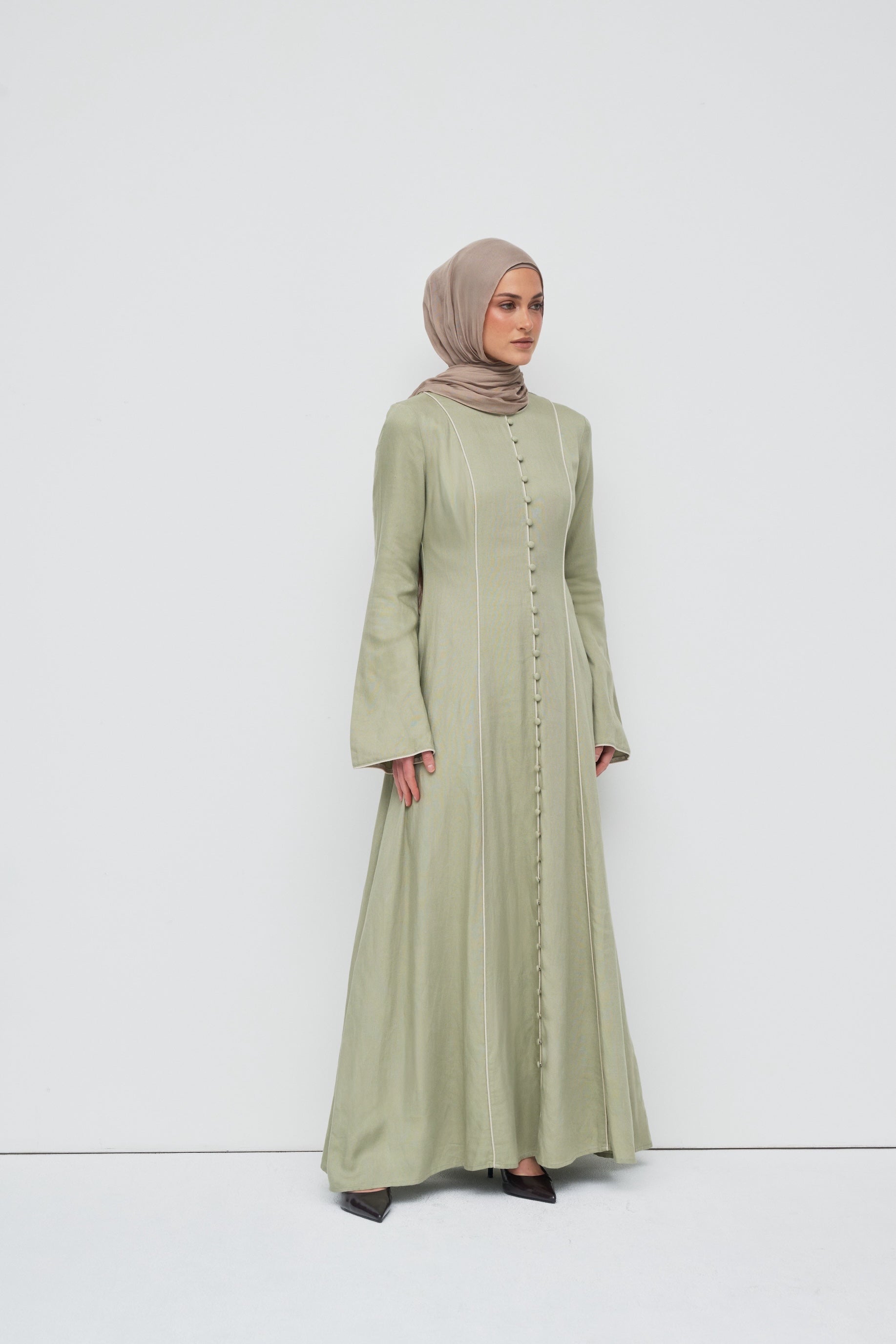 Taliyah Contrast Panel Dress - Pistachio