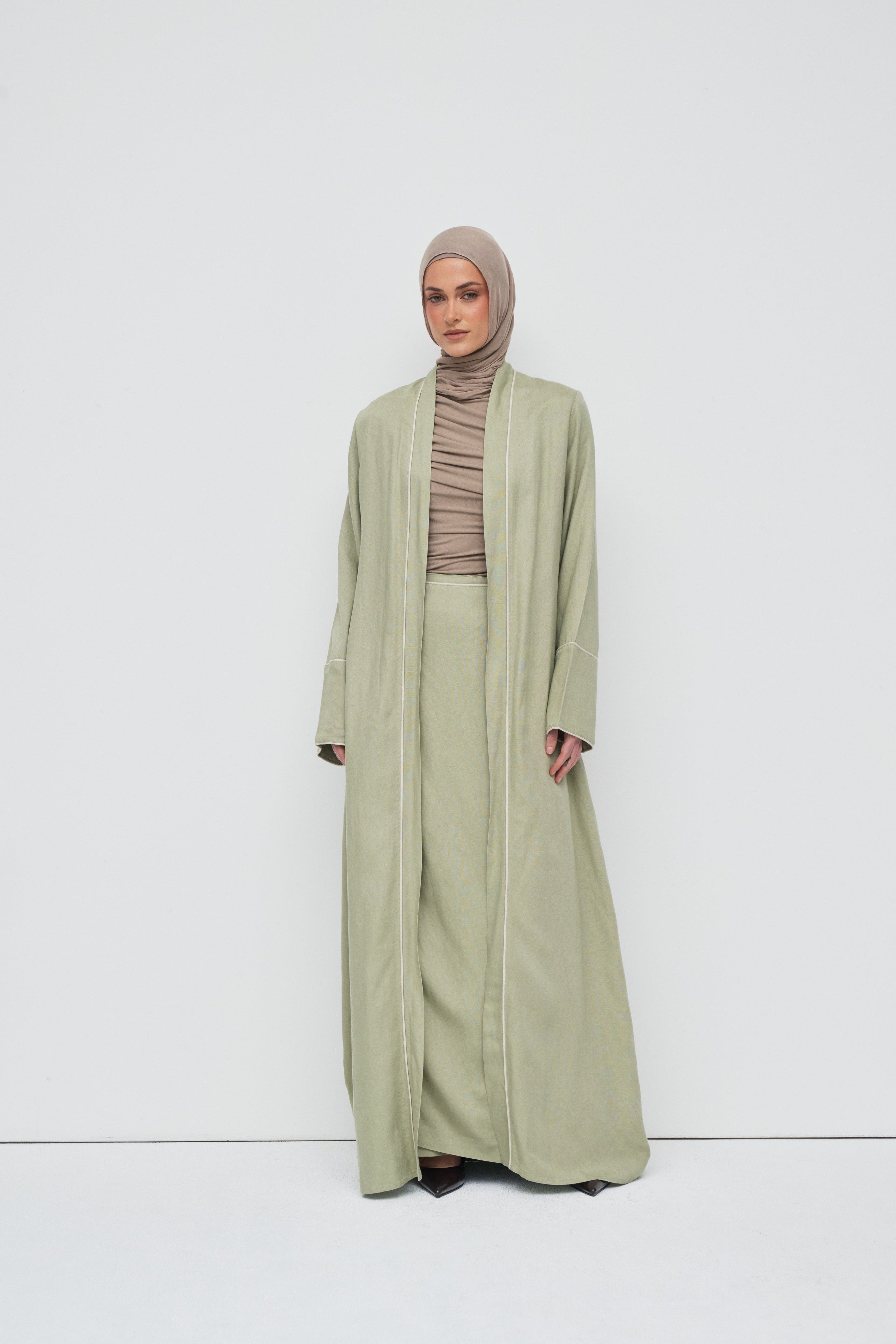 Dania Contrast Open Abaya - Pistachio