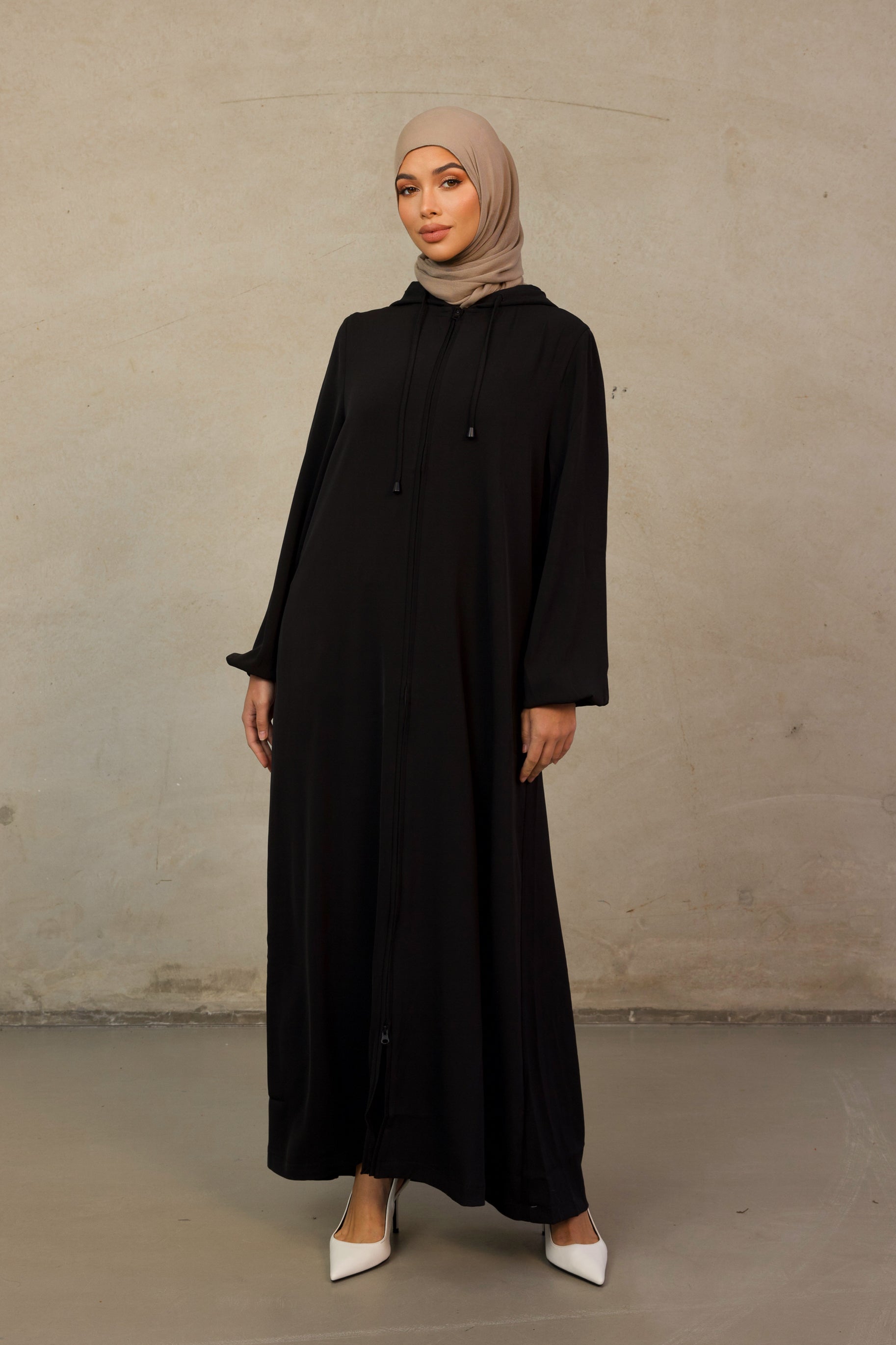 Alaia Hooded Abaya - Black