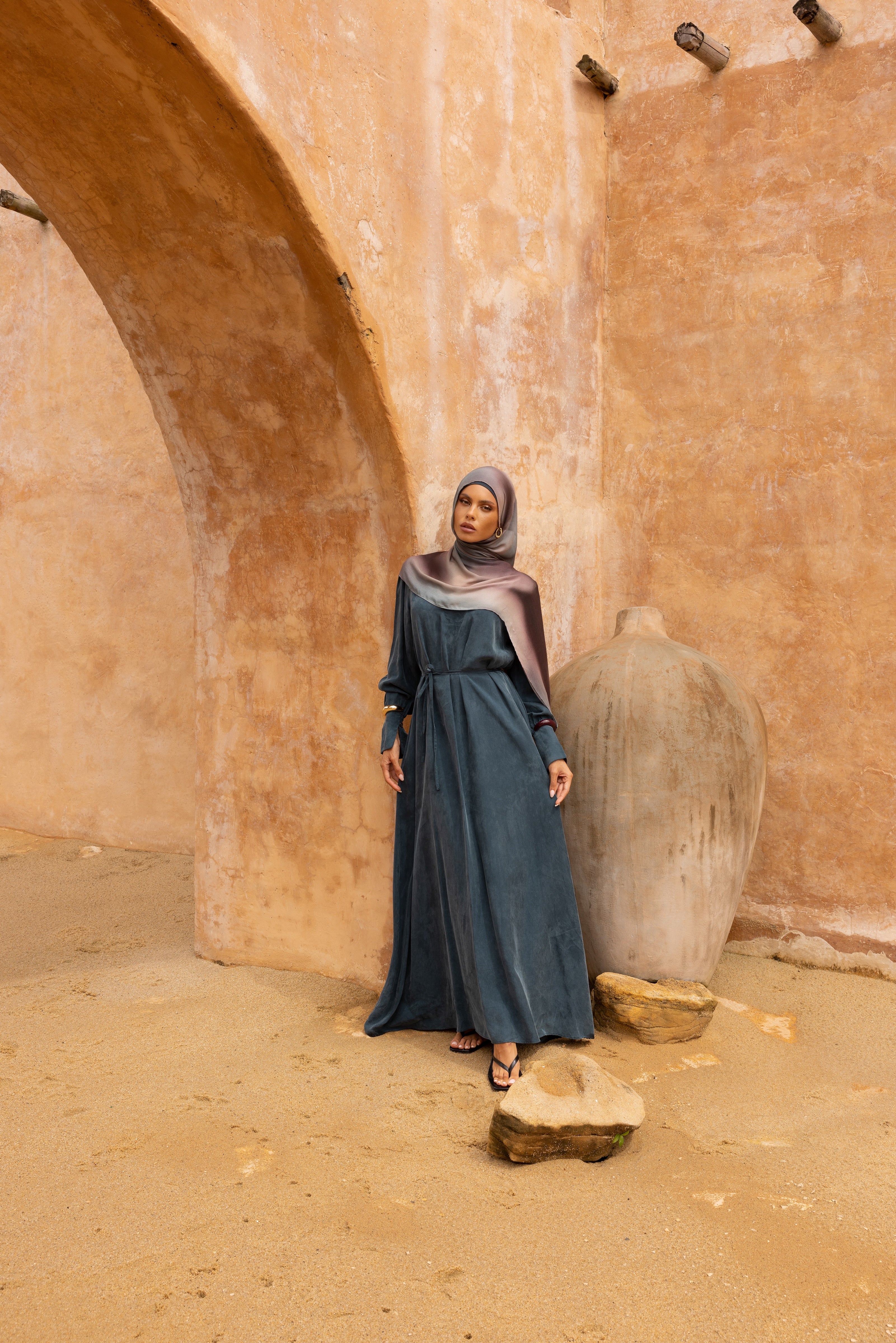 Cupro V Neck Abaya - Teal