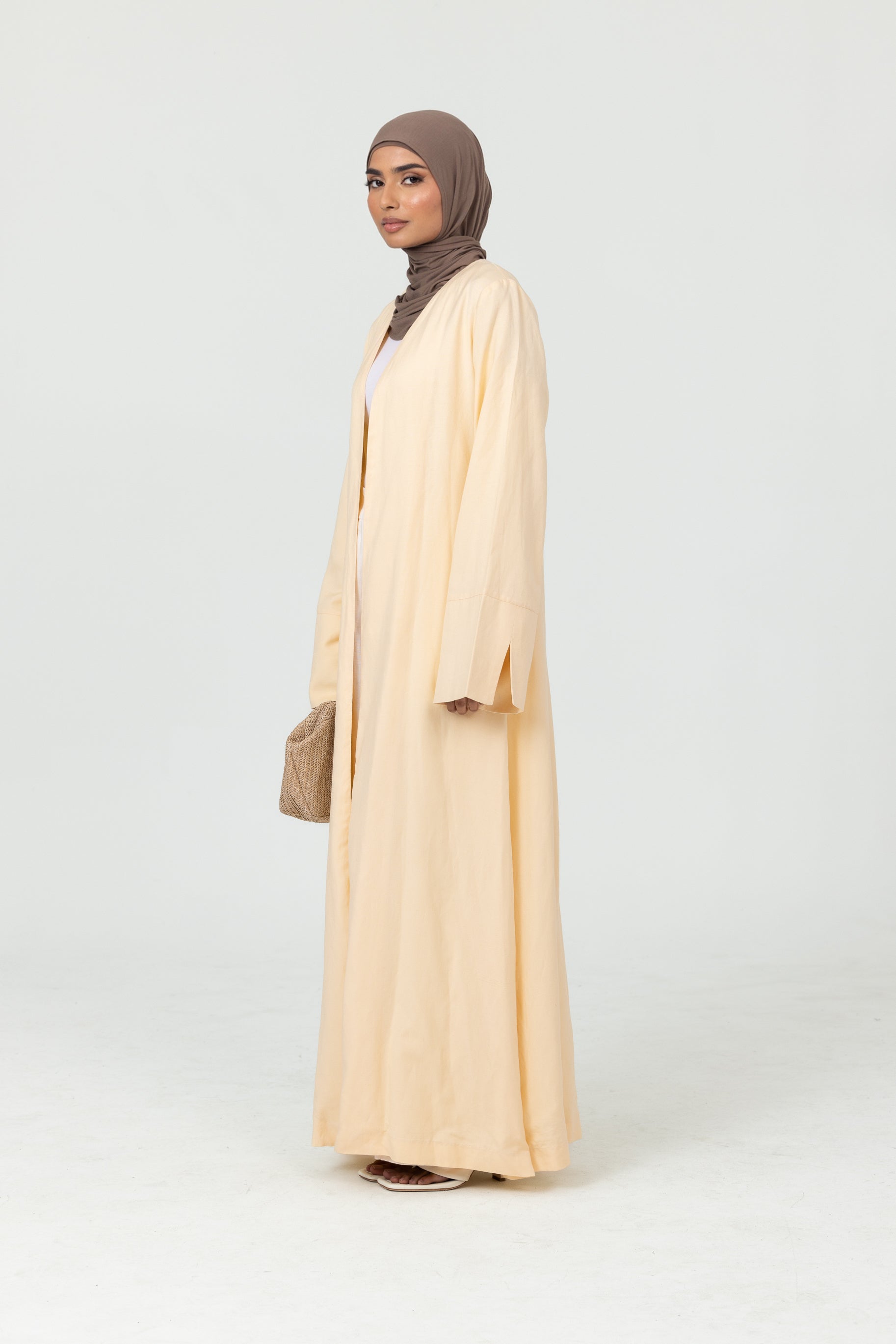 Naila Open Abaya - Butter Yellow
