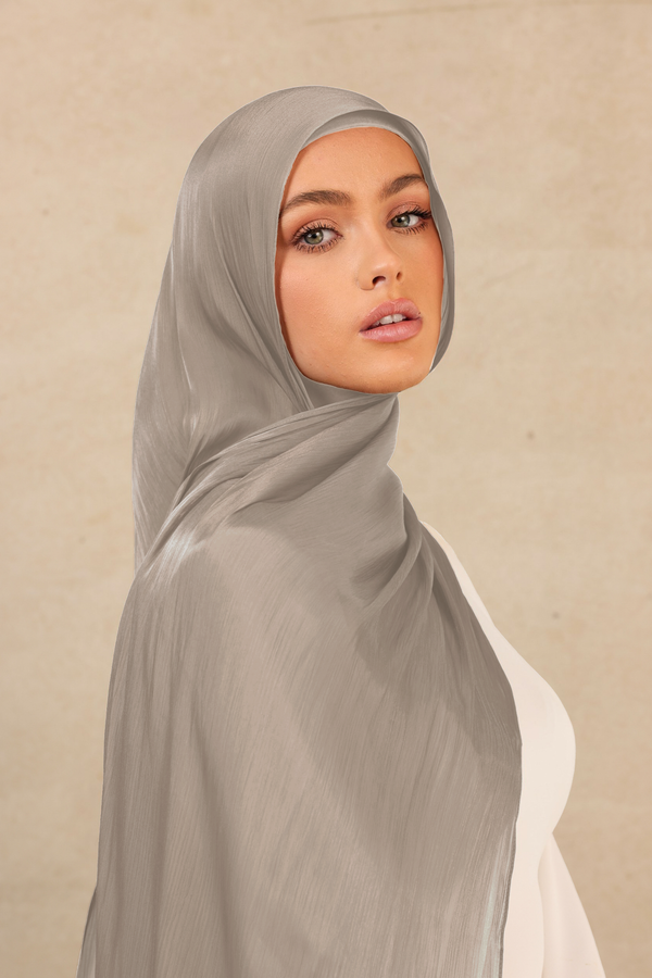 Iridescent Hijab - 13 Silver