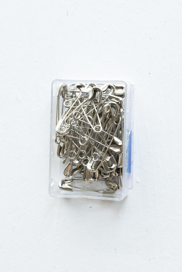 Small Safety Pins - Silver