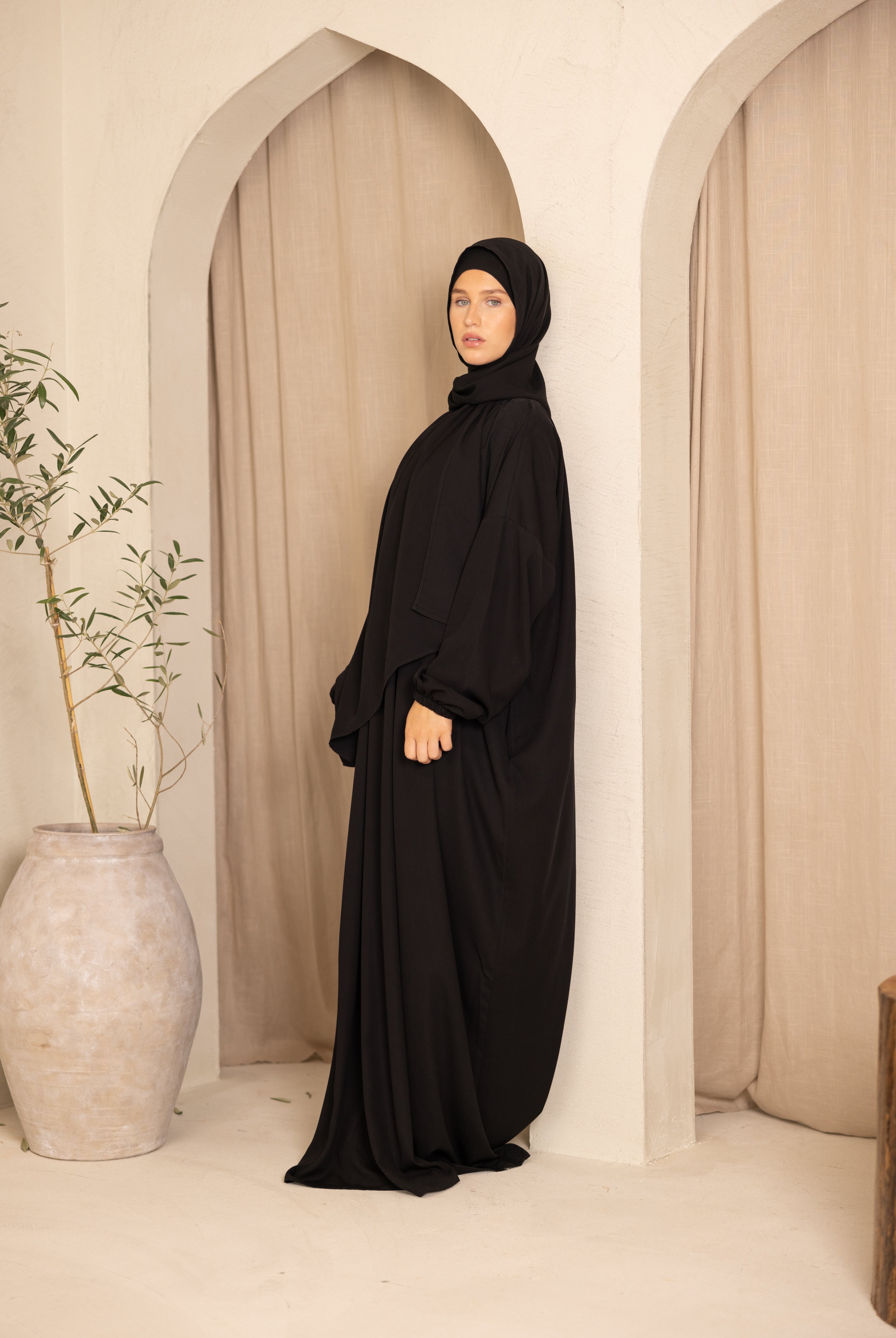 Ladies Full Length Prayer Clothes - Black